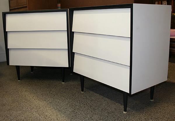 2 Vintage Mid Century Modern Florence Knoll 125 Chest Dressers