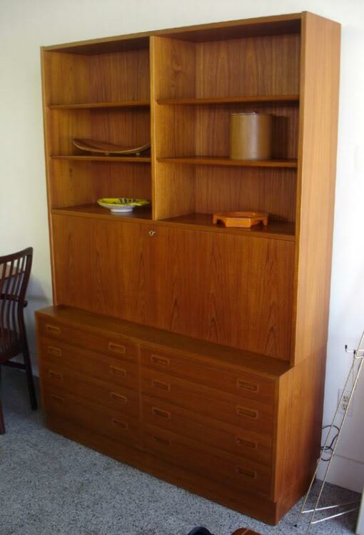 Hundevad Danish Teak 2-Piece Wall Unit with Lighted Bar