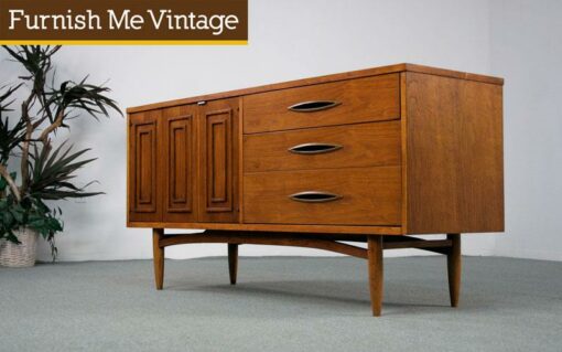 Mid Century Modern Broyhill Sculptra Credenza