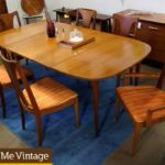 Mid Century Modern Broyhill Sculptra Dining Table