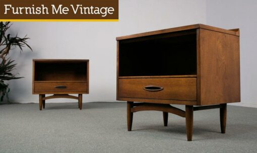 Pair of Mid Century Modern Sculptra Nightstands