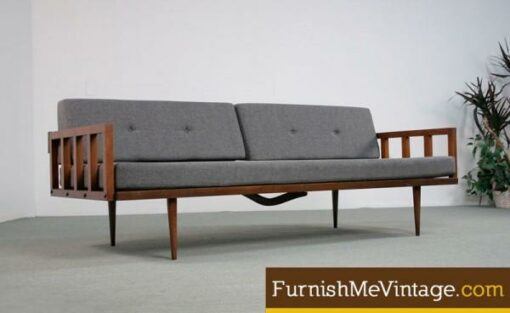 Mid Century Modern Daybed New Foam and Upholstery