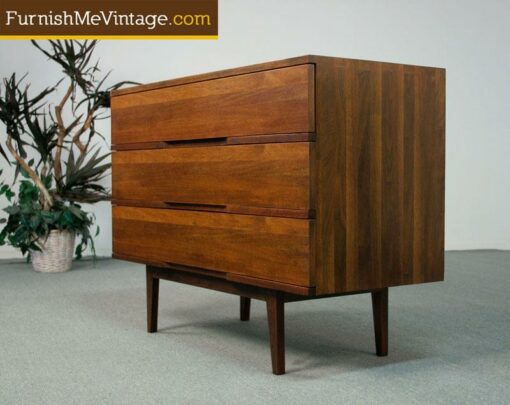 Exquisite Mid Century Modern Three Drawer Chest