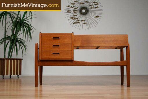 Arne Wahl Iversen Danish Teak Planter