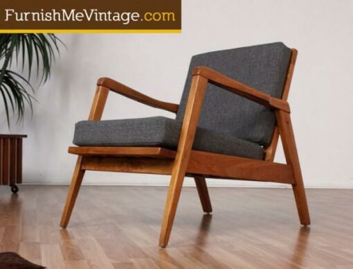 Mid Century Modern Blond Arm Chair