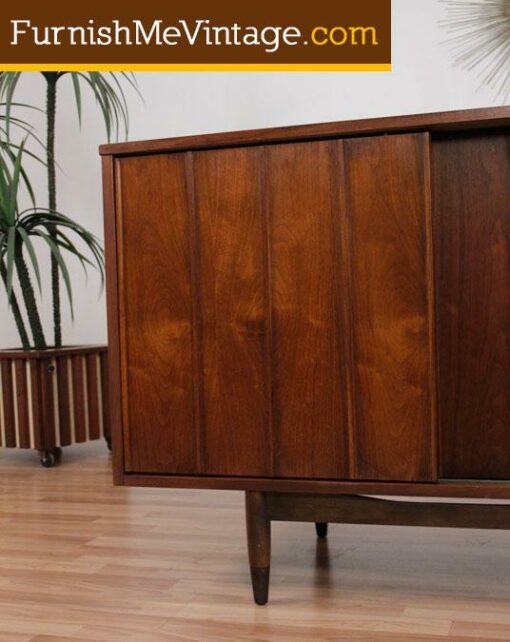 Reversible Retro Credenza