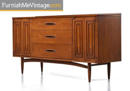 Broyhill Sculptra credenza