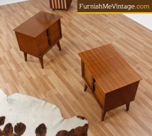 Set of (2) Vintage Bassett Mayan Nightstands