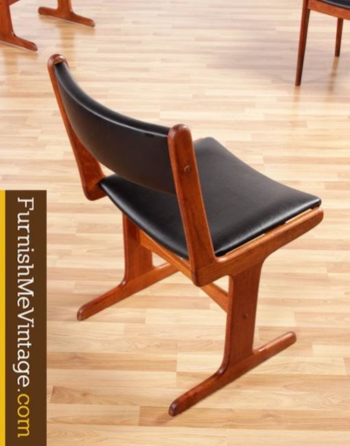 Set of 6 Reupholstered 6 Farso Stolefabrik Vintage Teak Chairs
