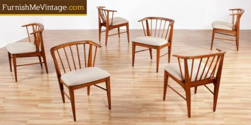 Set of 6 Mid Century Modern Spindle Back Dining Chairs