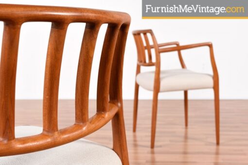 Set of 6 Pre-owned Moller Model 83 and 66 Dining Chairs
