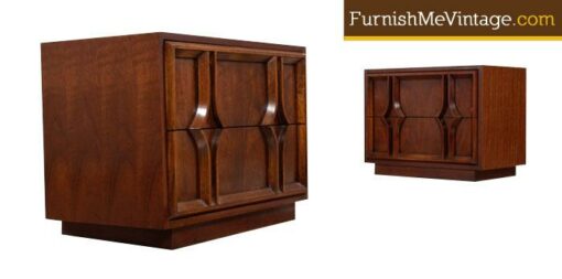 Set of (2) Refinished Sculpted Vintage Nightstands