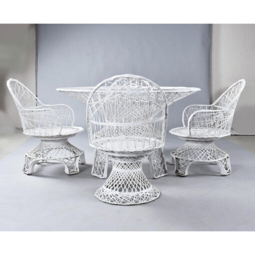 Restored vintage Russell Woodard spun fiberglass outdoor dining set