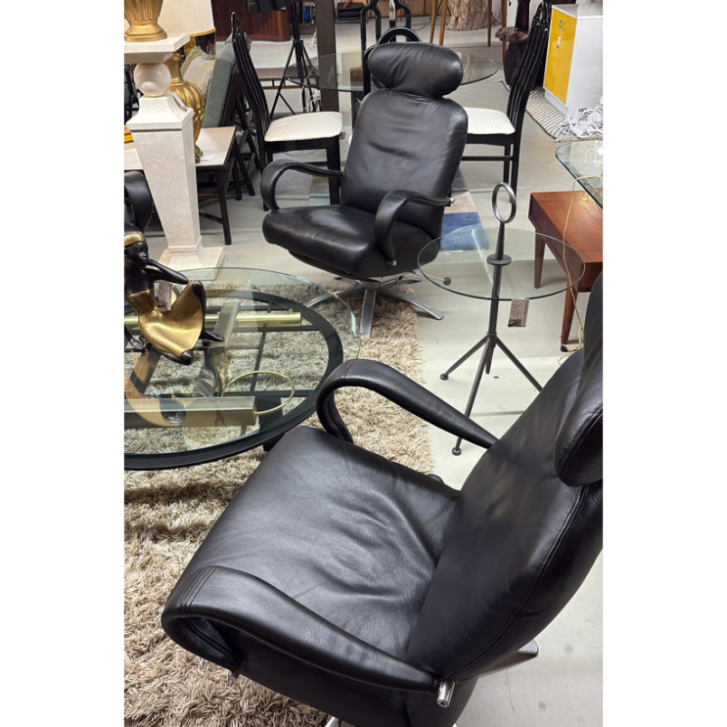Percival Lafer relax recliner in black leather