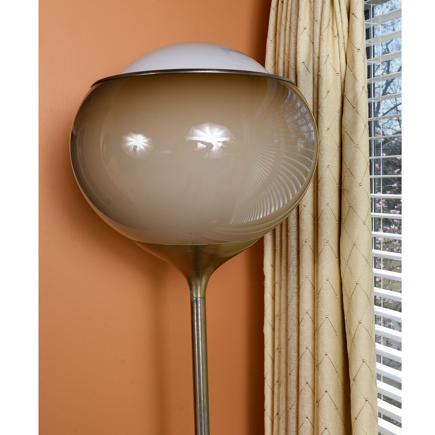 Harvey Guzzini Bud Grande floor lamp