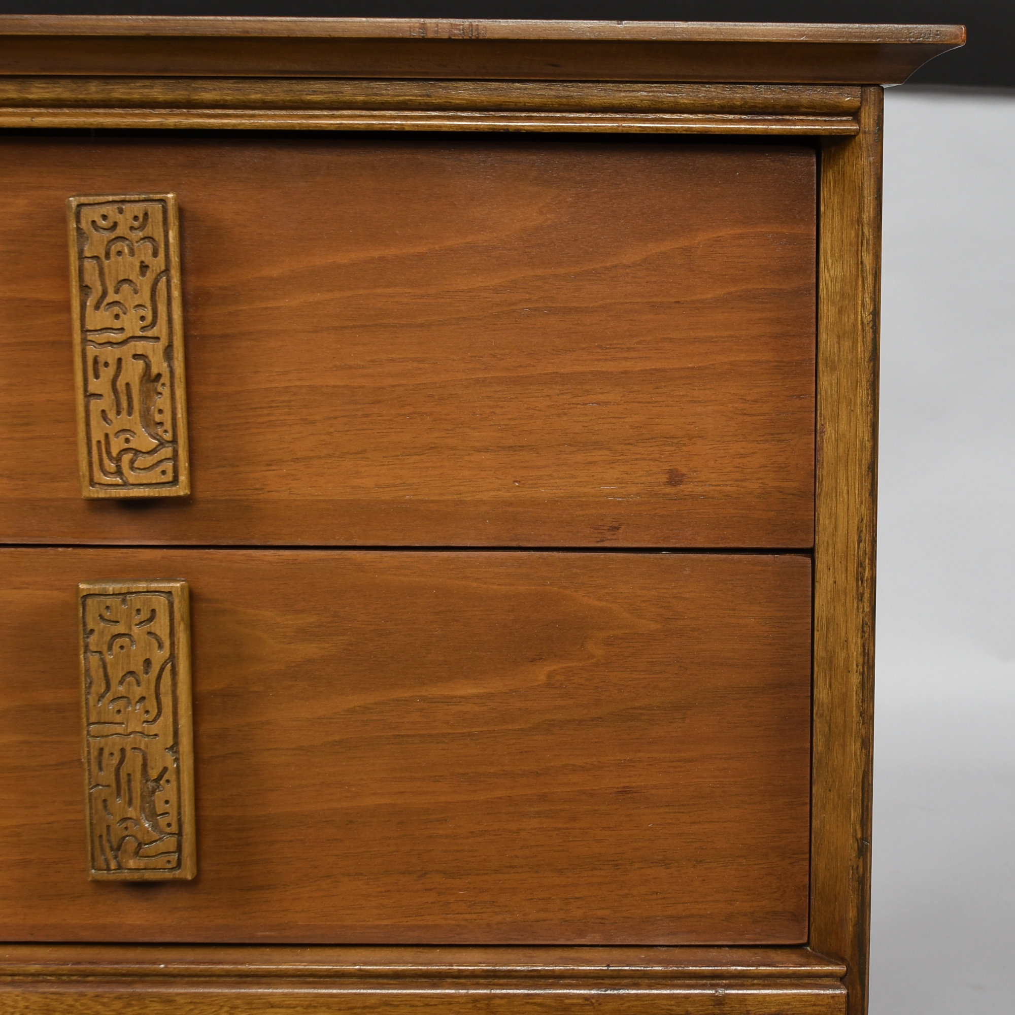 Bassett Aztec nightstand in Mayan walnut finish